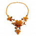 Удлиненное колье из натурального янтаря и бисера с цветами