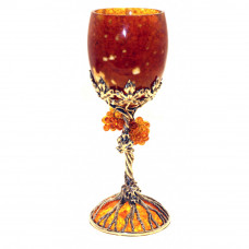 Бокал "Виноград" из янтаря