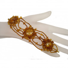 Браслет из бисера и натурального янтаря