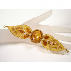 Браслет из светлого янтаря и бисера