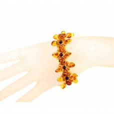 Браслет с цветами из натурального янтаря