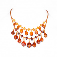 Двухуровневое колье из светлого и темного янтаря