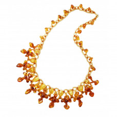 Изящное колье из натурального янтаря