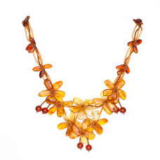 Изящное удлиненное колье из балтийского янтаря