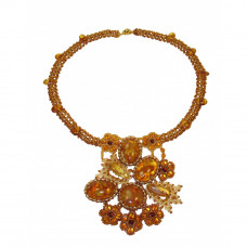 Колье из балтийского янтаря и бисера
