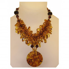 Колье из янтаря в этническом стиле Колье из янтаря в этническом стиле