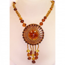 Колье в этническом стиле из натурального янтаря с бисером Колье в этническом стиле из натурального янтаря с бисером