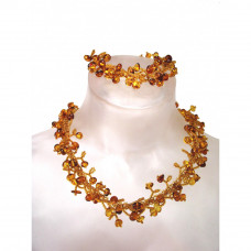 Комплект из балтийского янтаря: Колье, браслет
