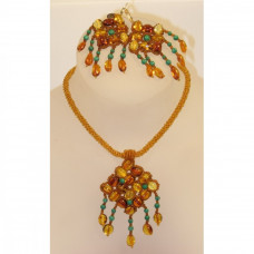 Комплект плетеный из натурального янтаря и бисера: колон, серьги