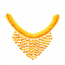 Красивое колье из балтийского янтаря и бисера