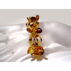 Красивый плетеный браслет из натурального янтаря