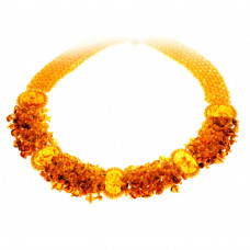 Крупное колье из натурального янтаря с бисером