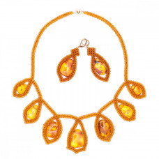 Нарядный комплект из натурального балтийского янтаря: колье, серьги