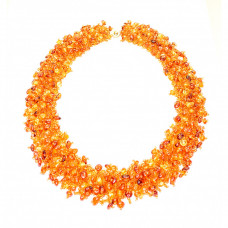 Ожерелье из натурального янтаря с бисером