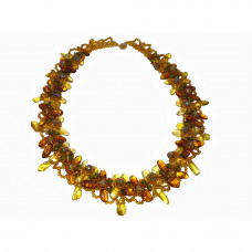 Ожерелье из натурального янтаря с бисером