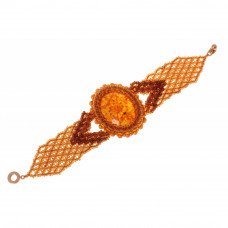 Плетеный браслет из бисера и натурального янтаря
