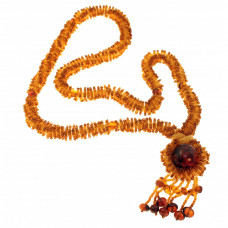 Плетеный кулон из натурального янтаря и бисера