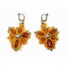 Серьги из балтийского янтаря и бисера