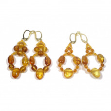 Серьги из светлого балтийского янтаря и бисера Серьги из светлого балтийского янтаря и бисера