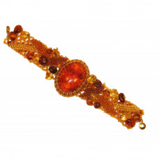 Широкий браслет из бисера и натурального янтаря