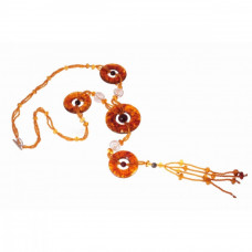 Стильный кулон из балтийского янтаря и бисера