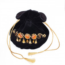 Сумка бархатная, расшитая золотой  нитью и янтарем