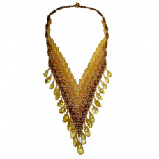 Удлиненное колье из натурального янтаря и бисера в зелено-коричнневых тонах