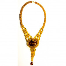 Удлиненное колье из натурального янтаря и бисера