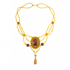 Удлиненное многоуровневое колье из натурального янтаря с бисером