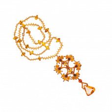 Узорчатый кулон из балтийского янтаря и бисера