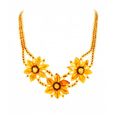 Великолепное колье из балтийского янтаря с цветами