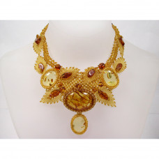 Великолепное колье из натурального балтийского янтаря с бисером