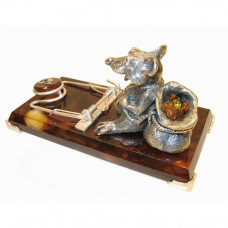 Визитница настольная "Хозяин" из янтаря