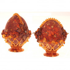 Яйцо пасхальное из янтаря