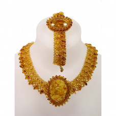 Яркий комплект из балтийского янтаря и бисера: ожерелье, браслет