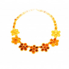 Яркое колье из натурального балтийского янтаря