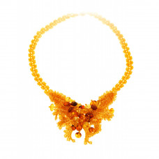 Яркое ожерелье из натурального янтаря и бисера